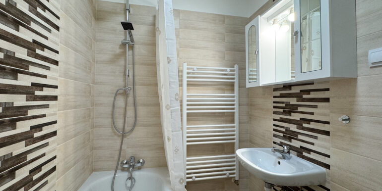 4eee920f-5261-44ae-afbd-66207794f041 (1)